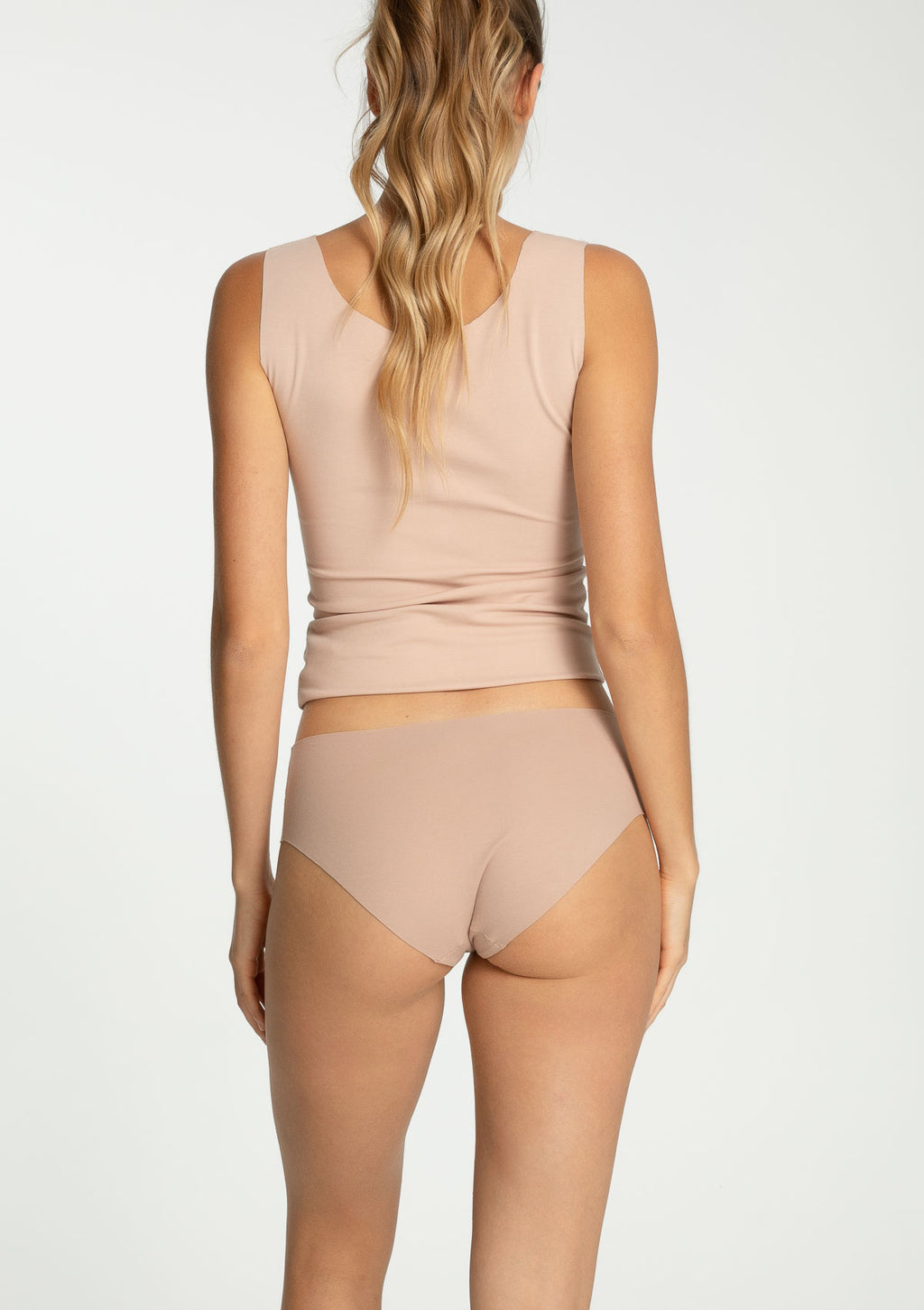 Figi bawełniane bezszwowe z wyższym stanem Cotton Mood Maxi Julimex beżowe
