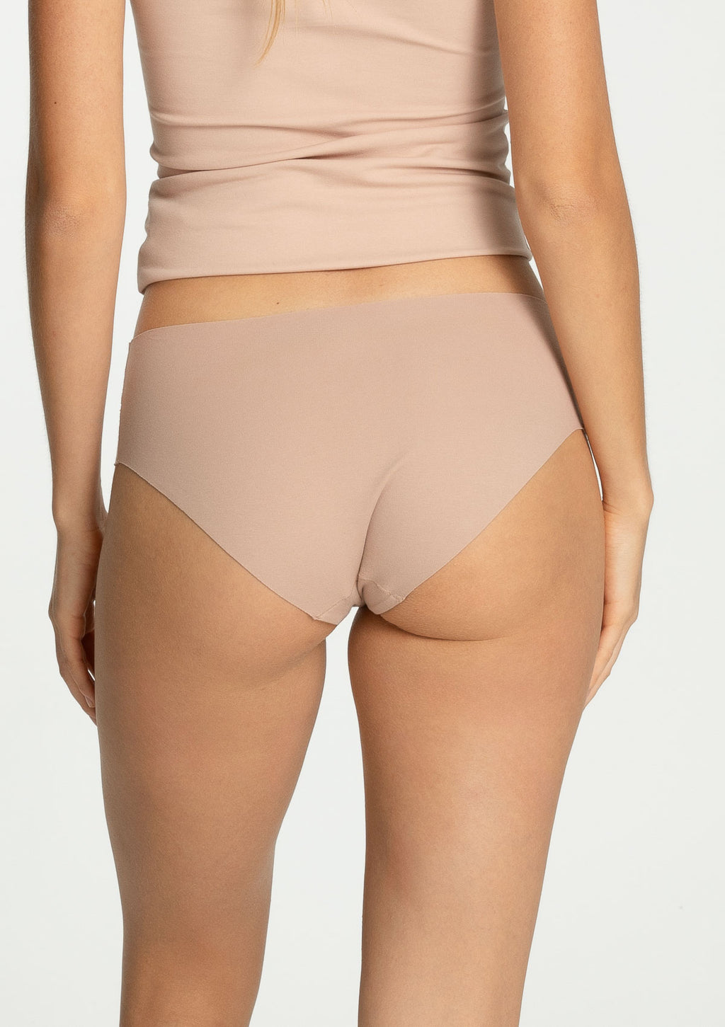 Figi bawełniane bezszwowe z wyższym stanem Cotton Mood Maxi Julimex beżowe