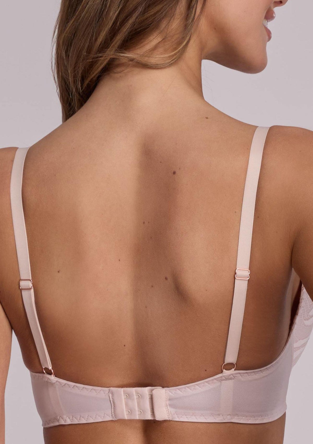 Biustonosz push-up Ava Yasemin 2104 z ozdobną ażurową koronką, beżowy