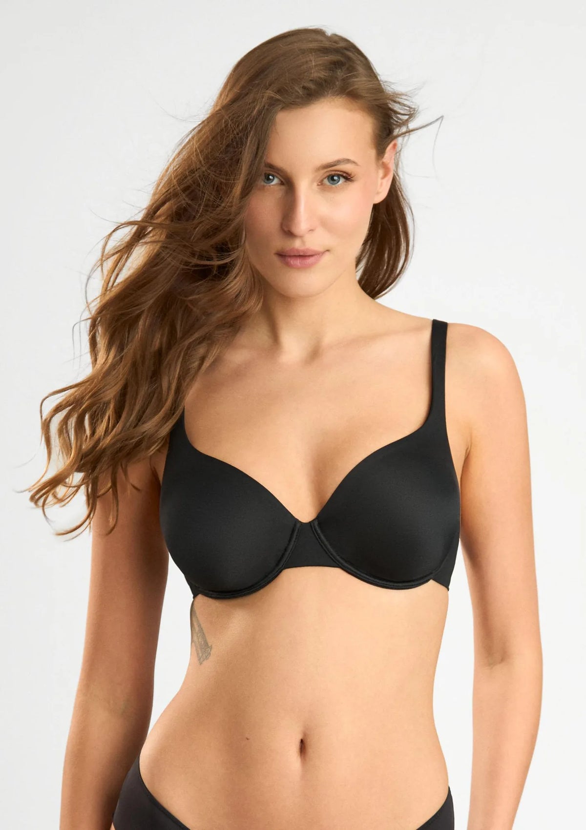 Lormar Mousse 1192 biustonosz czarnej miękki z mikrofibry