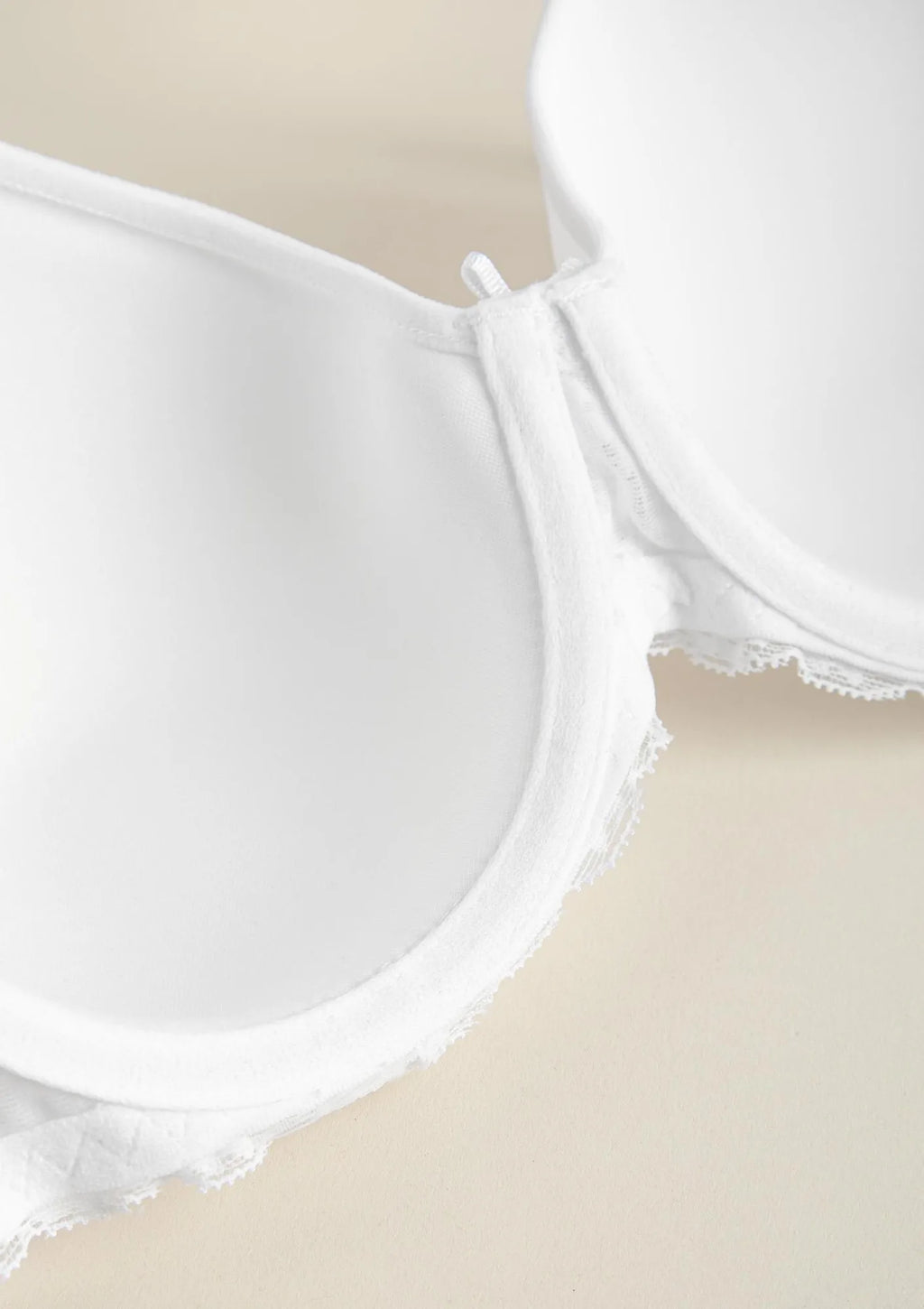Sielei Allure 2686 biustonosz biały spacer z koronką