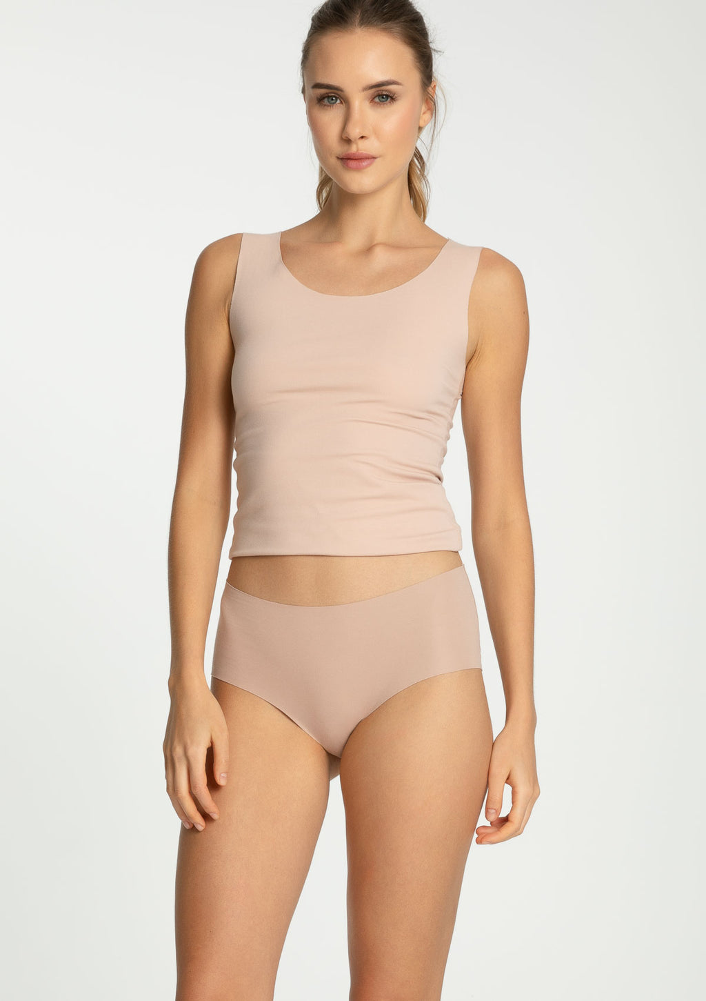 Figi bawełniane bezszwowe z wyższym stanem Cotton Mood Maxi Julimex beżowe
