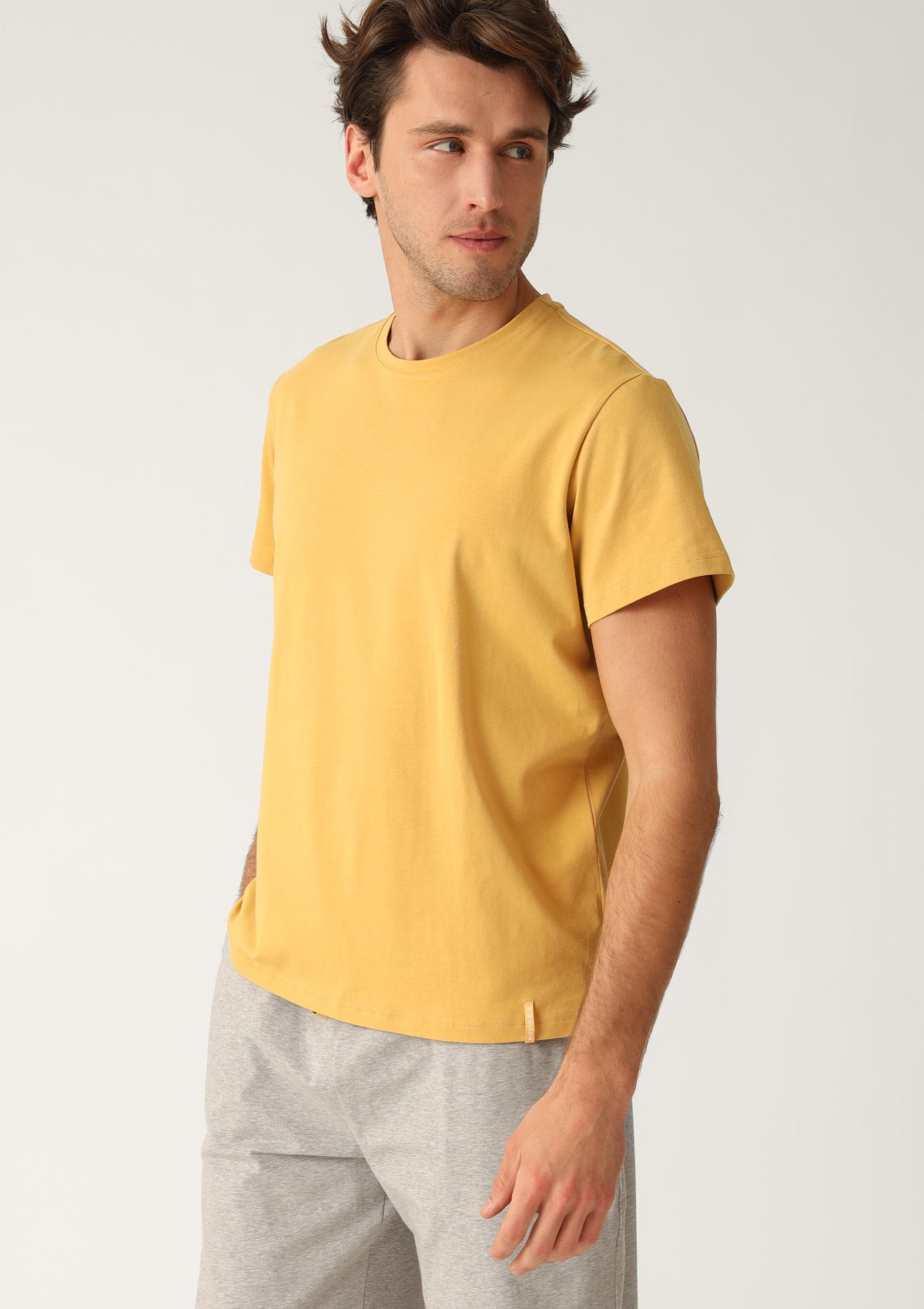 T-shirt męski luźny z bawełny czesanej MH320-04 Naviale musztardowy