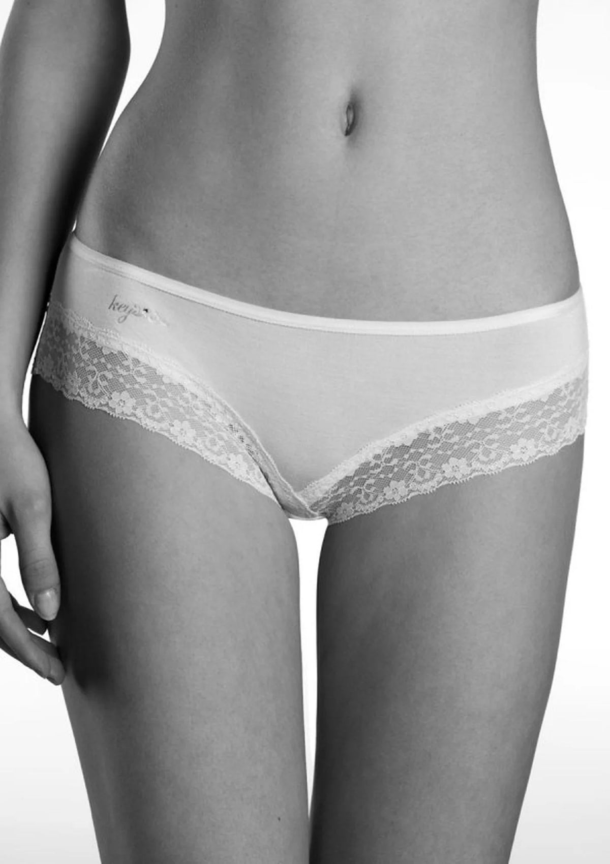 Key LPB 015 brazyliany damskie z szeroką koronką, 2 pack