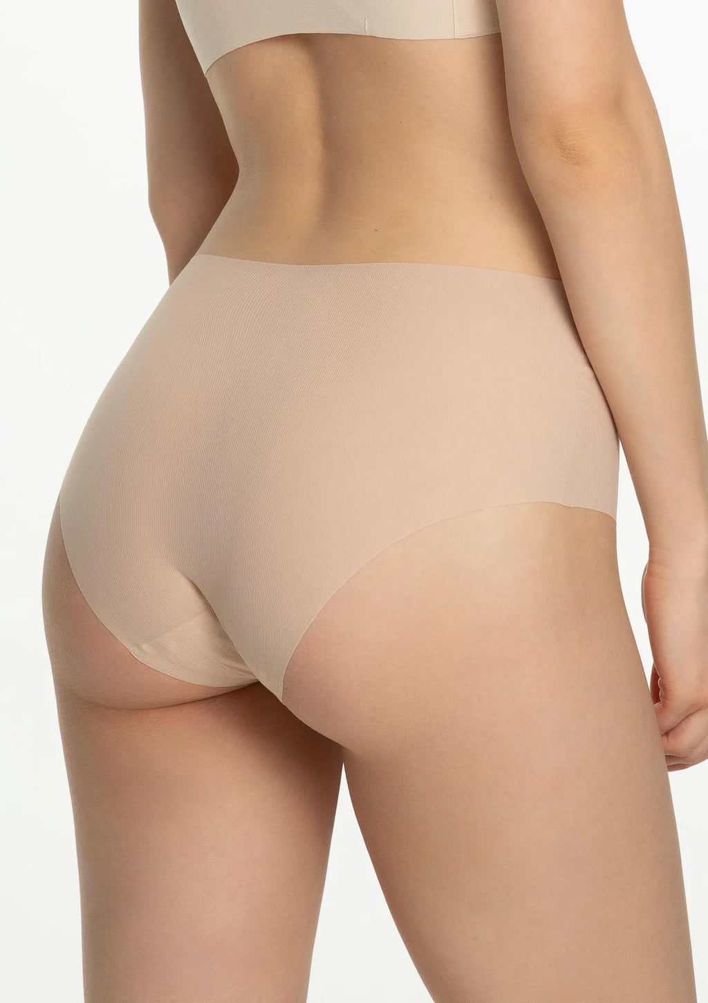 Julimex Mousse Maxi bezszwowe figi beż z podwyższonym stanem