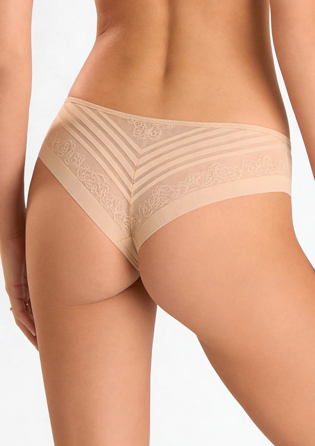 Figi damskie 2505 Flower Sielei beżowe – bezszwowe z tiulu