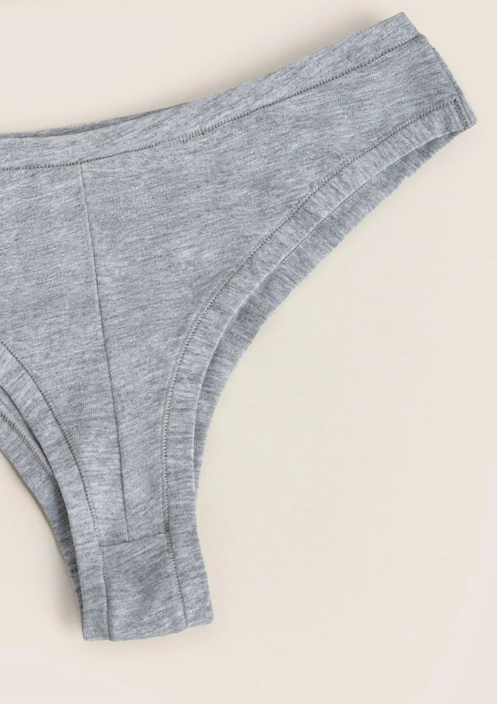 Figi damskie Cotton 1447 Sielei naturalnej – brazyliany z bawełny