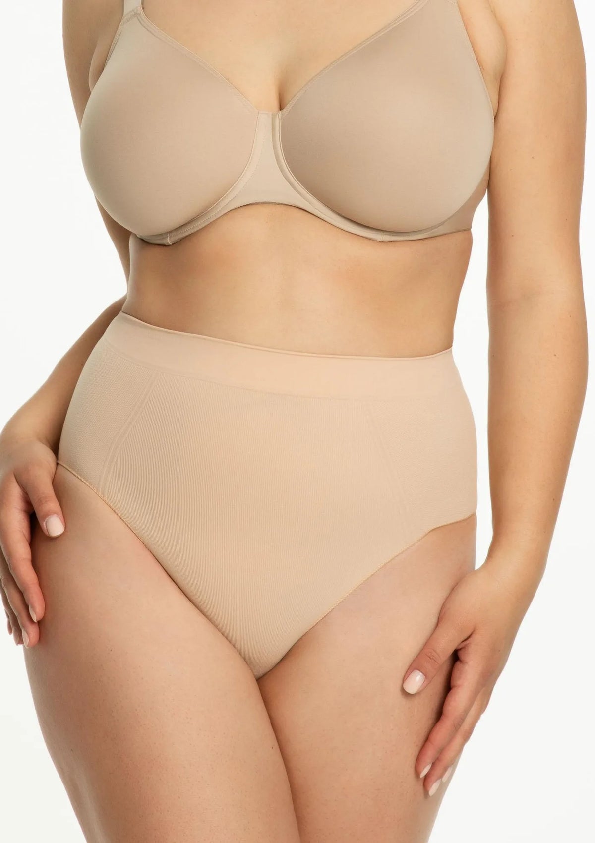 Julimex 471 Seamless Maxi Panty figi wysokie modelujące