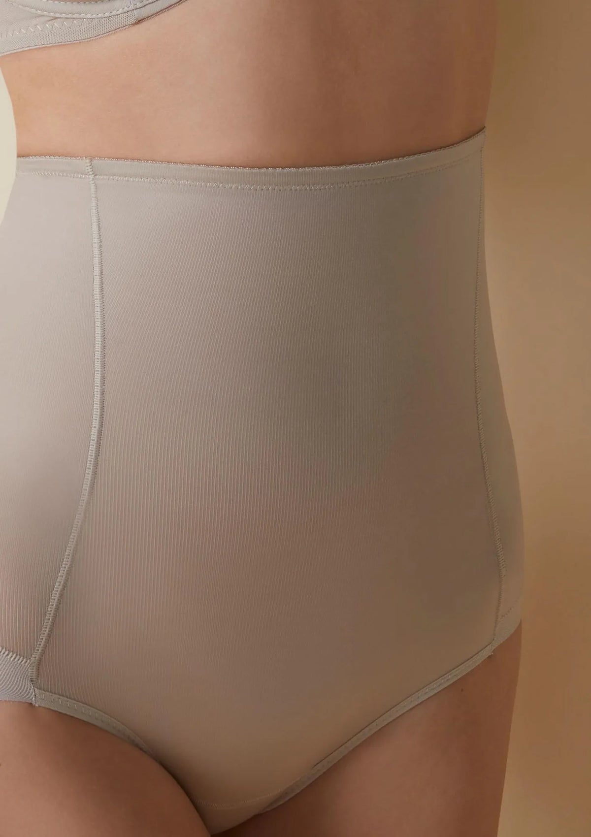 Selene 903 Control wysokie figi modelujące, bezszwowe brzegi