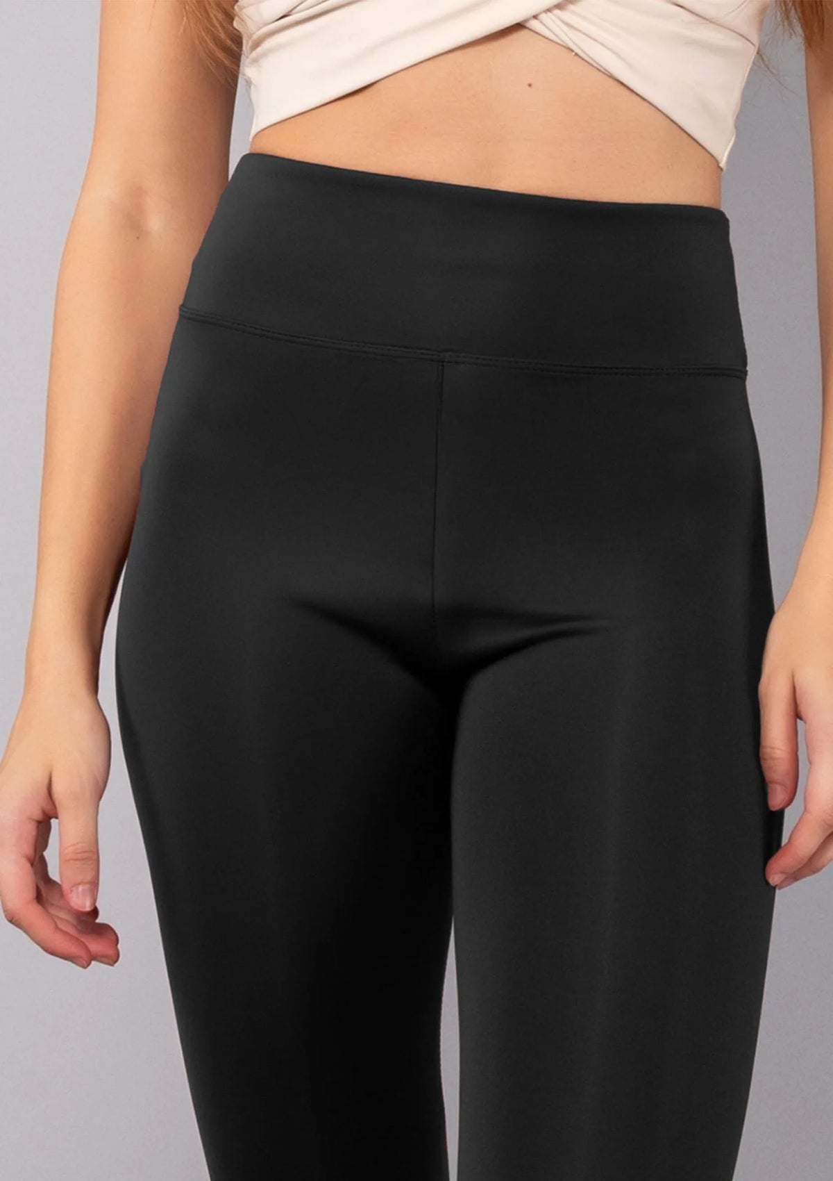 LG13 Sielei: legginsy damskie czarne sportowe z wysokim stanem