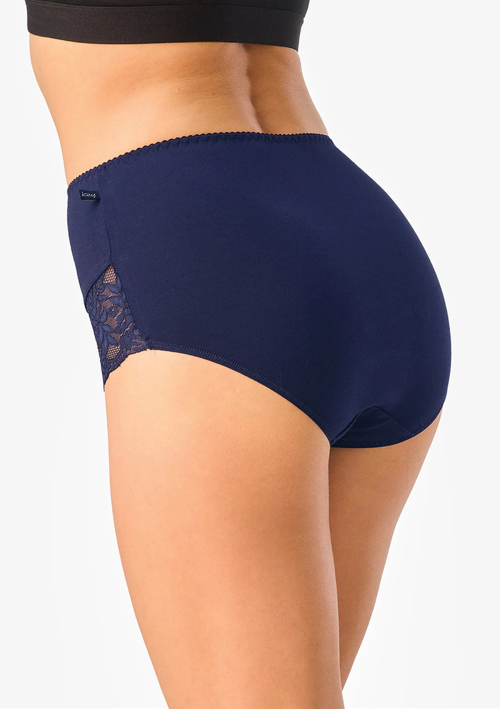 Wysokie figi Key LPF 501 maxi bikini we wzór etno – dwupak