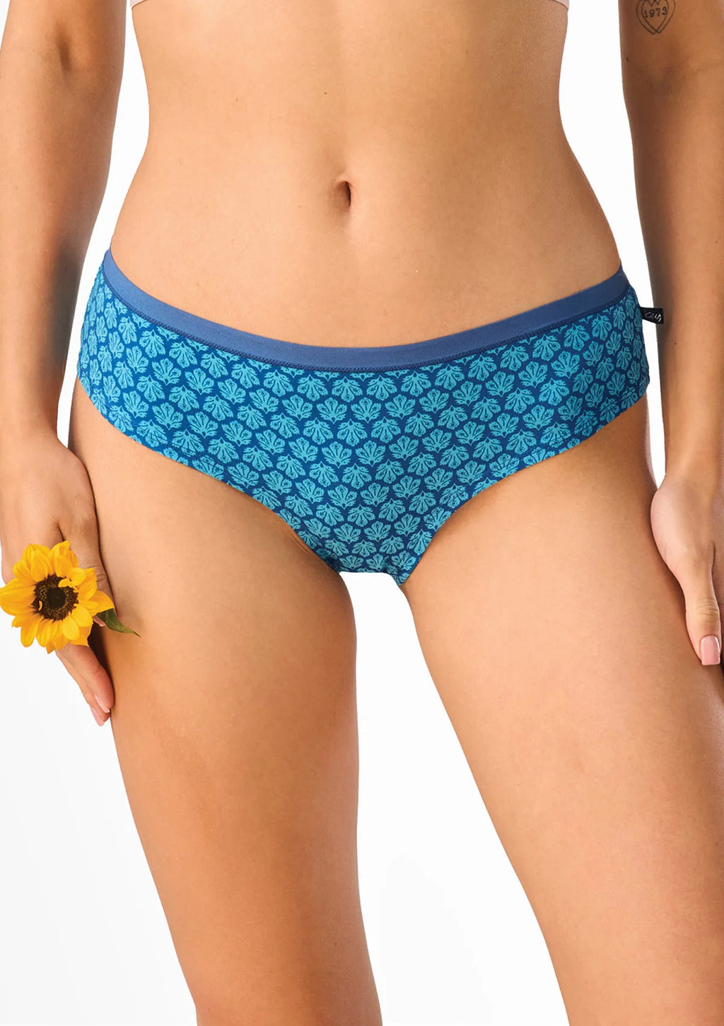 Figi niskie Key LPN 759 mini bikini w listki, 2 pary