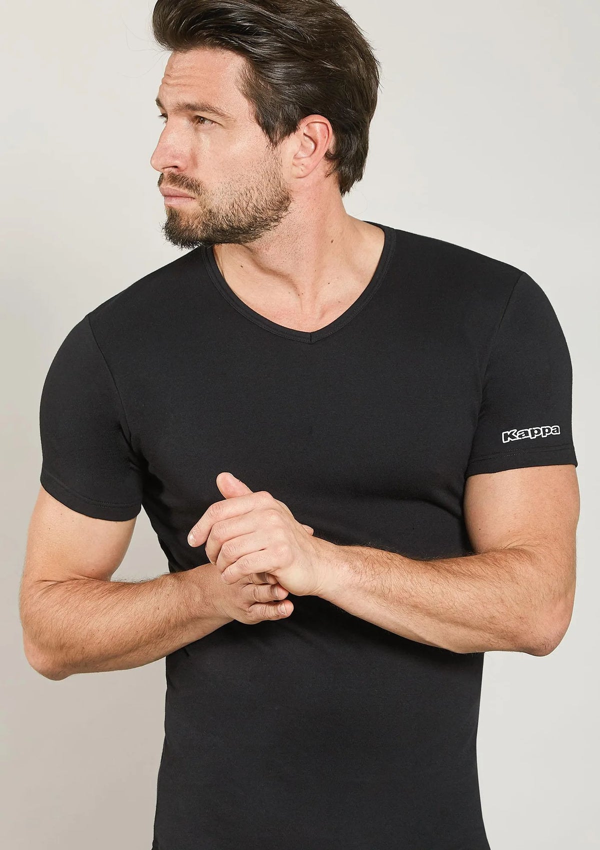Kappa K1316 t-shirt męski z grubszej bawełny z dekoltem w serek czarny