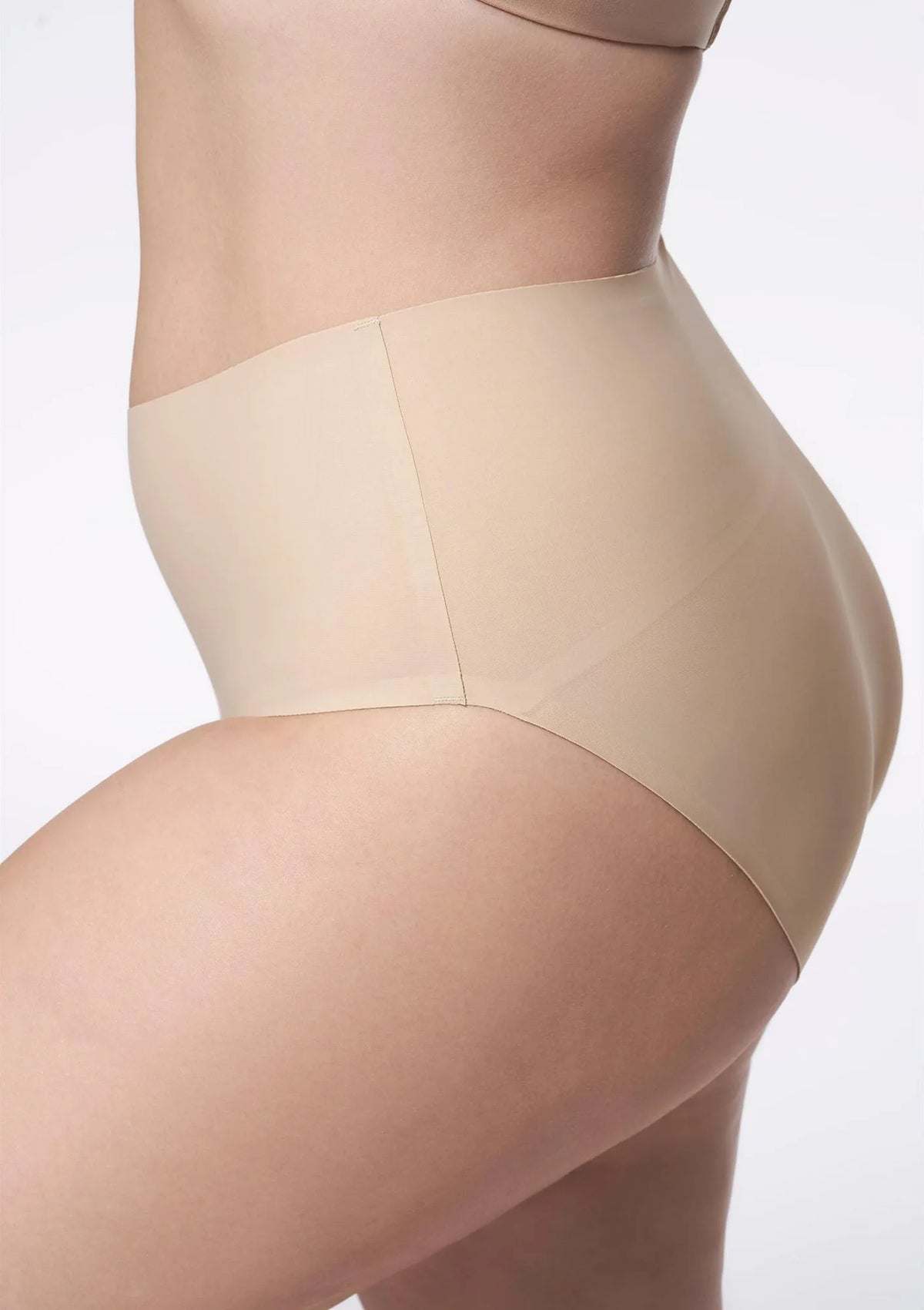 Figi modelujące Julimex Slim All Day 571 na co dzień