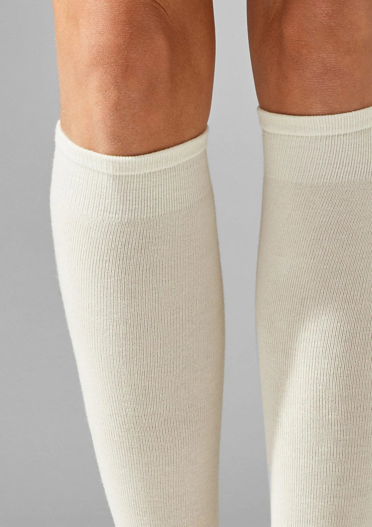 Podkolanówki damskie Legs 108 gładkie z bawełny, 2 pary białe