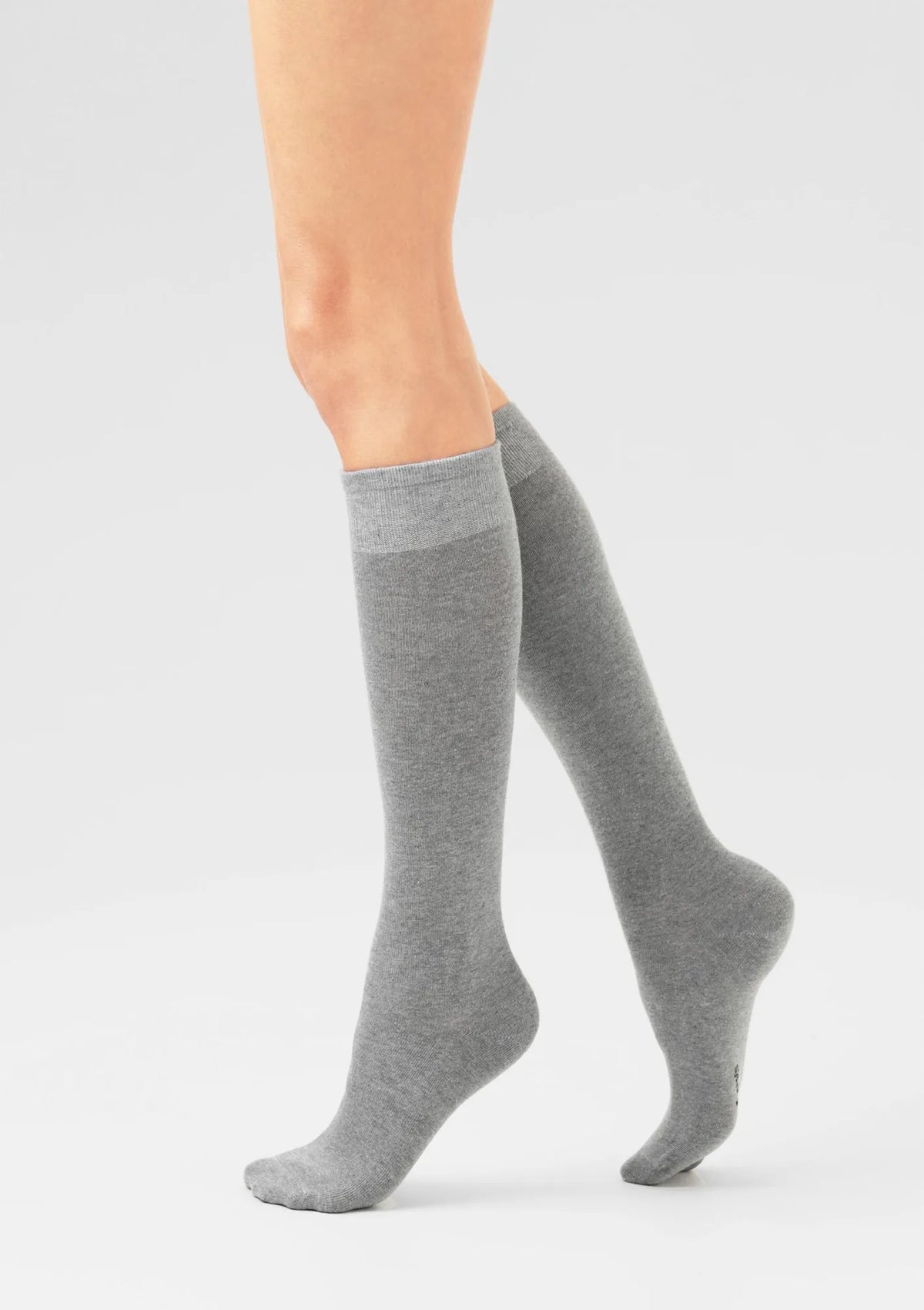 Podkolanówki damskie Legs 108 gładkie z bawełny, 2 pary szare