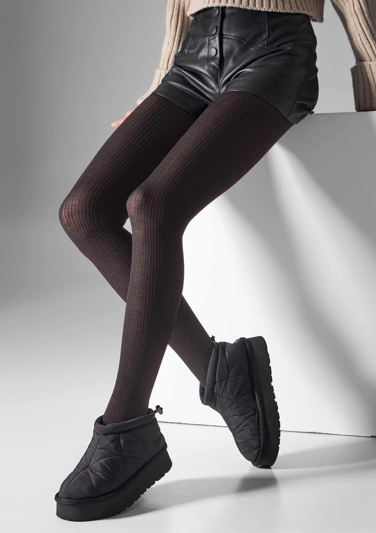 Rajstopy Legs Wool Merino L2010 brązowe z wełny merino w prążek