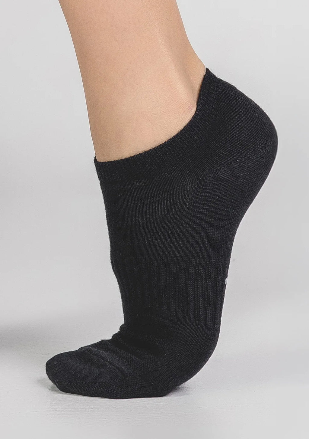 Legs 82 Active skarpetki unisex czarne bawełniane, krótkie, 2 pary