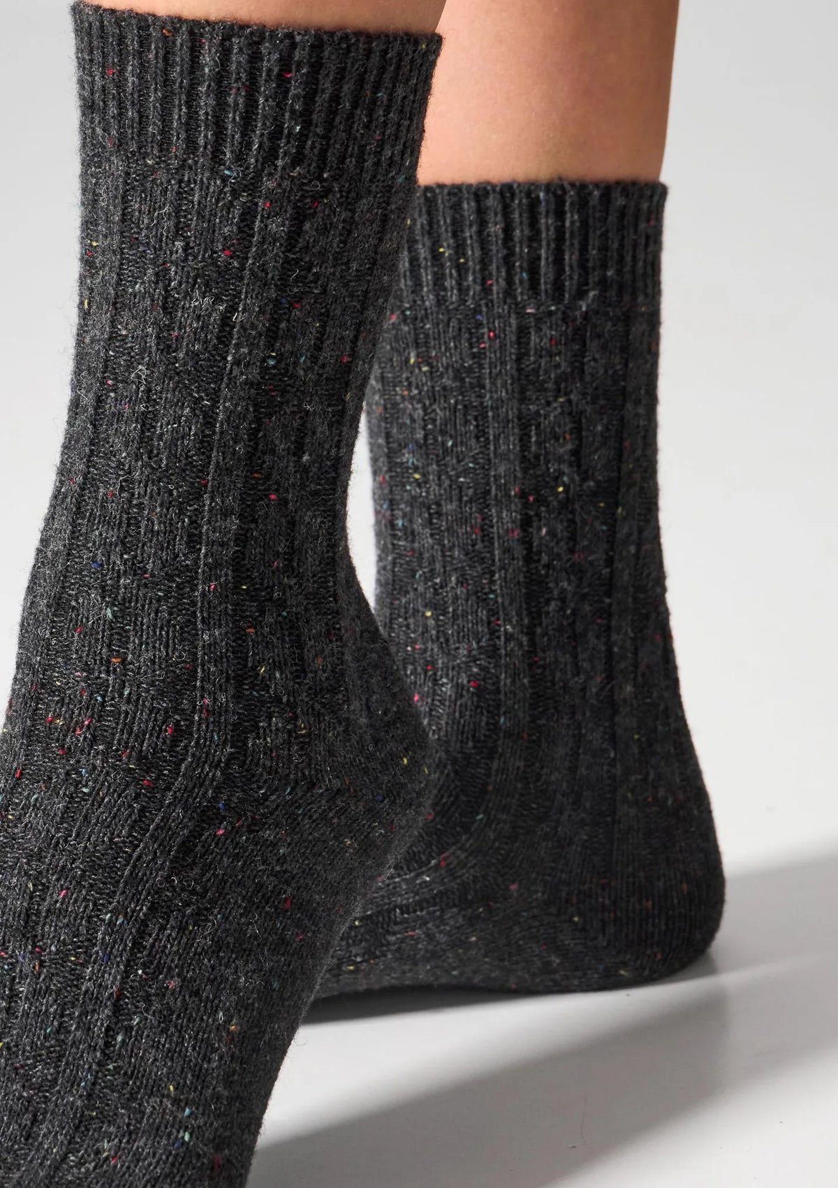 Legs W27 Wool Dots skarpetki z wełną w warkocze, 2 pary