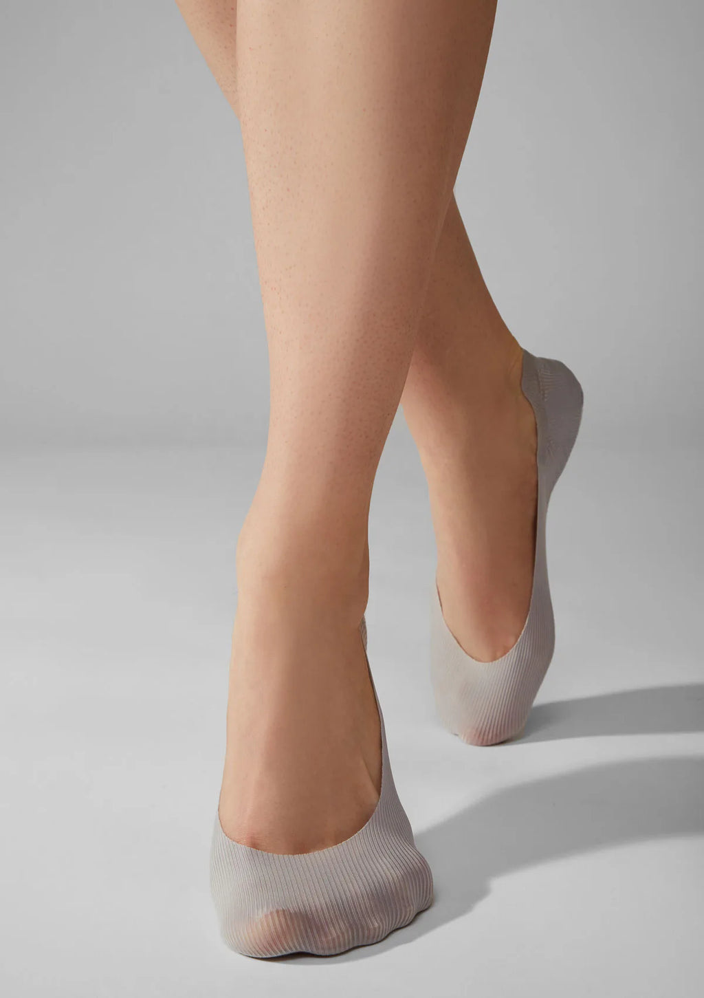 Legs 730 Laser Cut stopki róż i szarość, bezszwowe, 2 pary szary