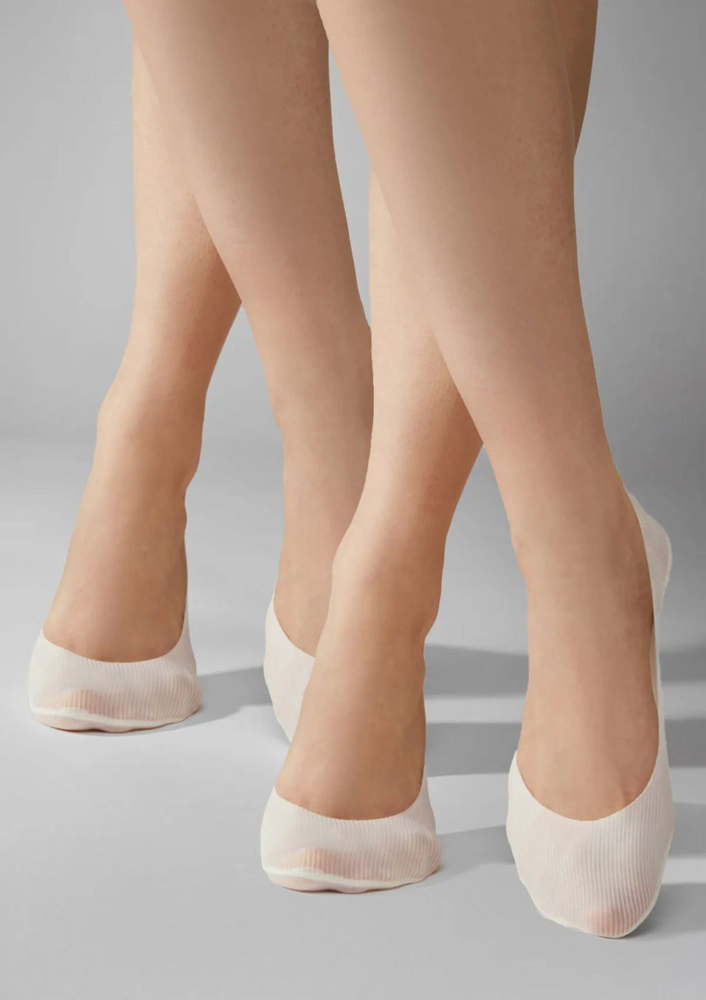 Legs 730 Laser Cut stopki bezszwowe cienkie, 2 pary białe
