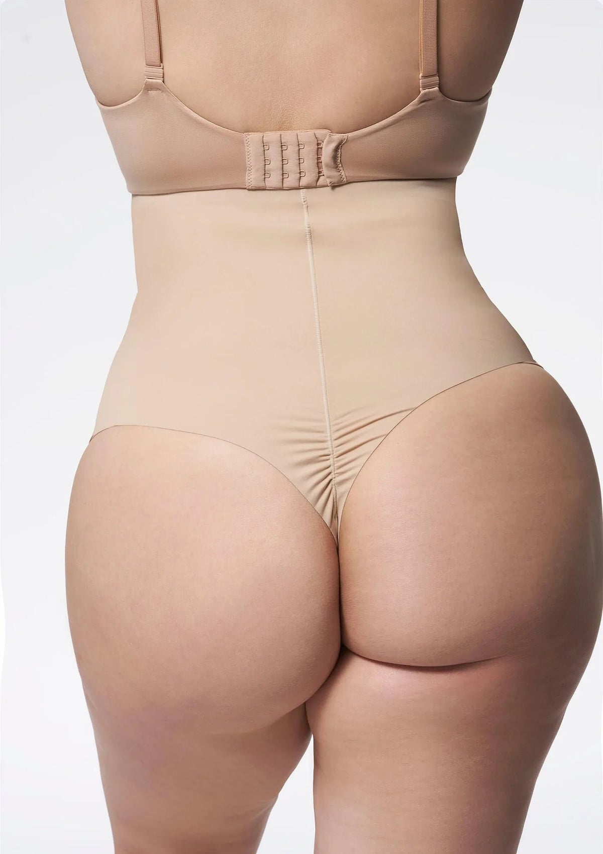 Stringi modelujące 275 z wysoką talią wyszczuplające