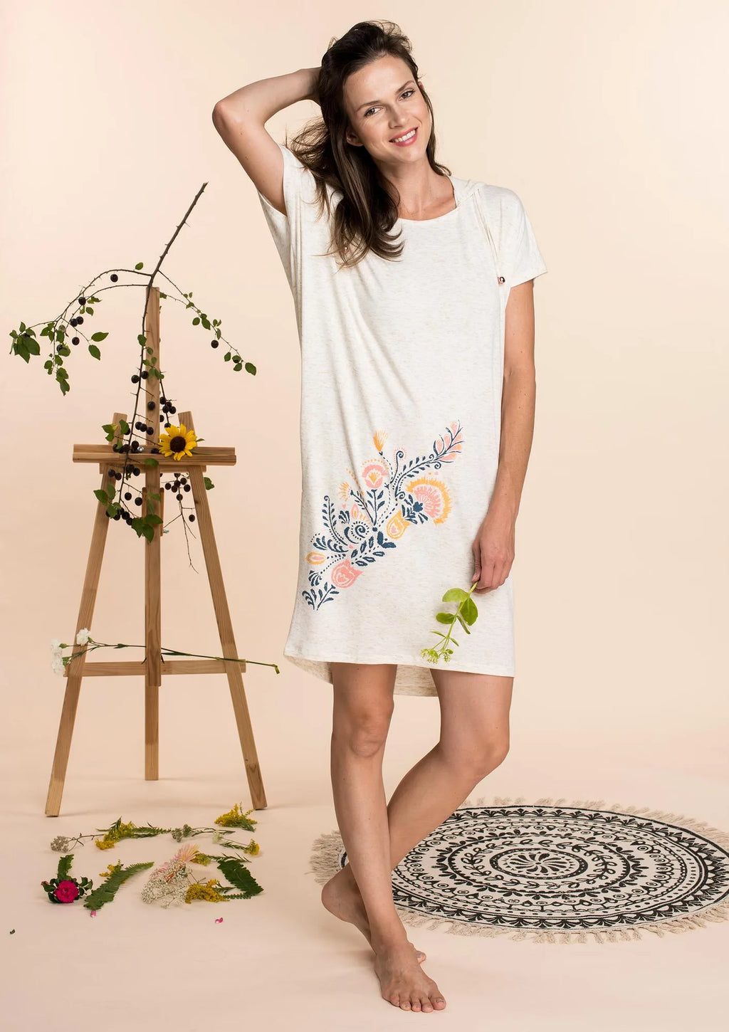 Homewear LHD 460 sukienka domowa z kapturem i kieszeniami