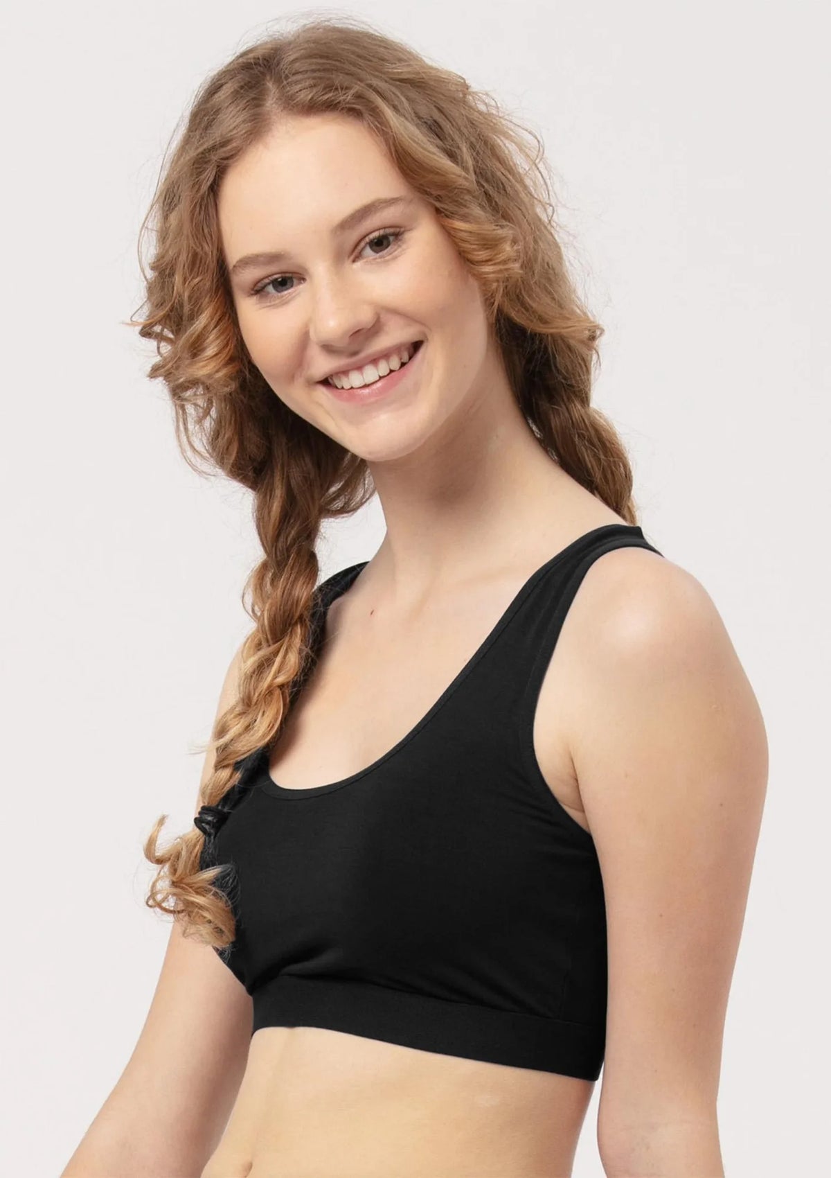 Top sportowy Key LBT 005 czarny z bambusa, wyjmowane miseczki